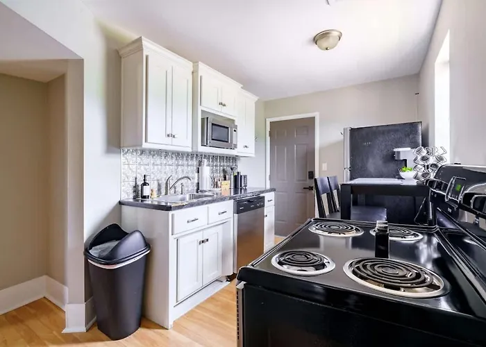 Casa Quatro By Jungle House Near Convention Center Osu & Nationwide Arena Walk To High Street Downtown & Short North 5 800reviews Private Parking Сasa de vacaciones