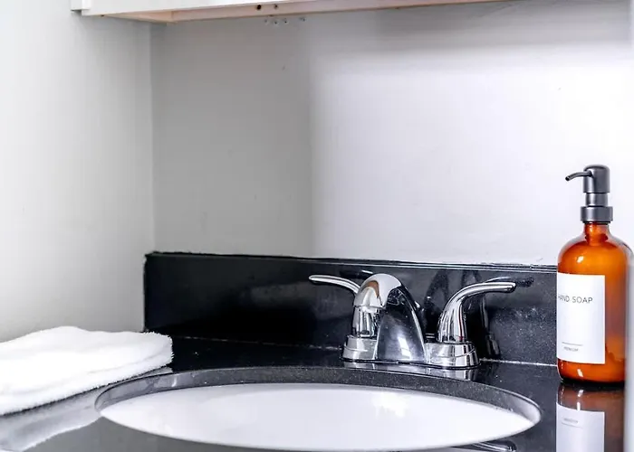 Casa Quatro By Jungle House Near Convention Center Osu & Nationwide Arena Walk To High Street Downtown & Short North 5 800reviews Private Parking Сasa de vacaciones Columbus