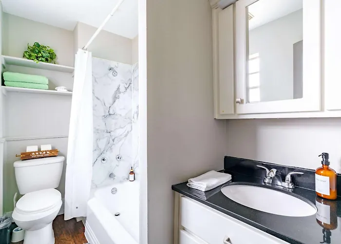 Casa Quatro By Jungle House Near Convention Center Osu & Nationwide Arena Walk To High Street Downtown & Short North 5 800reviews Private Parking Сasa de vacaciones *